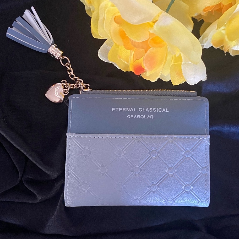 👜 NWOT Eternal Classical Deabolar Small Wallet